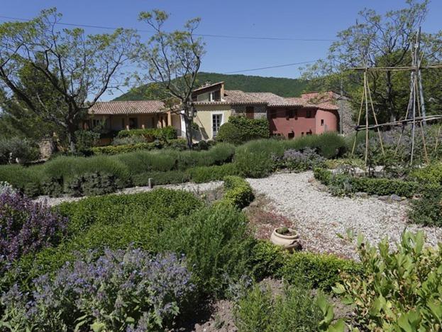 Hotel La Palombe Octon Esterno foto