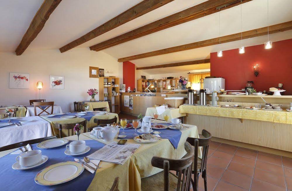 Hotel La Palombe Octon Esterno foto